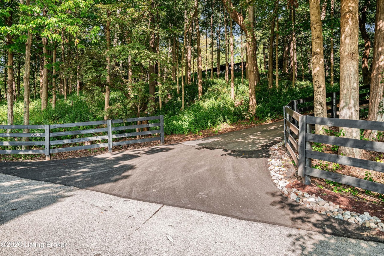 7909 Rose Island Road, Prospect KY — photo 5