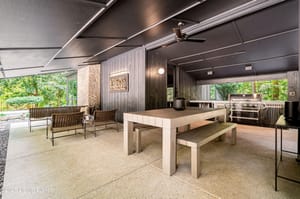 Outdoor Kitchen